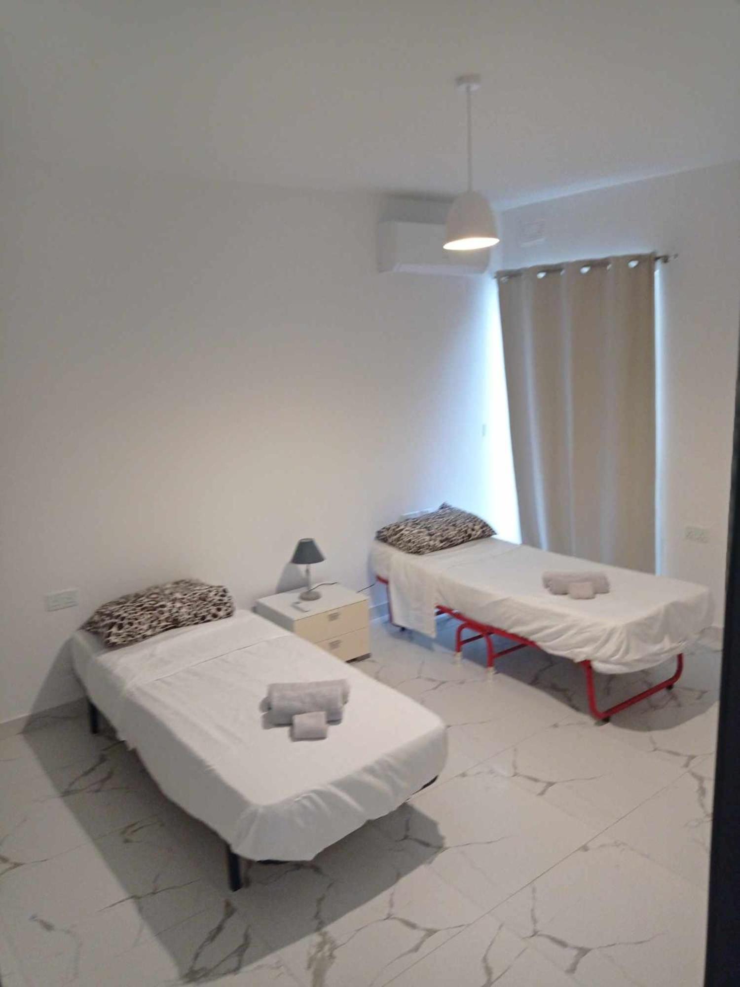 Poppy Court Apartment Marsaskala Luaran gambar